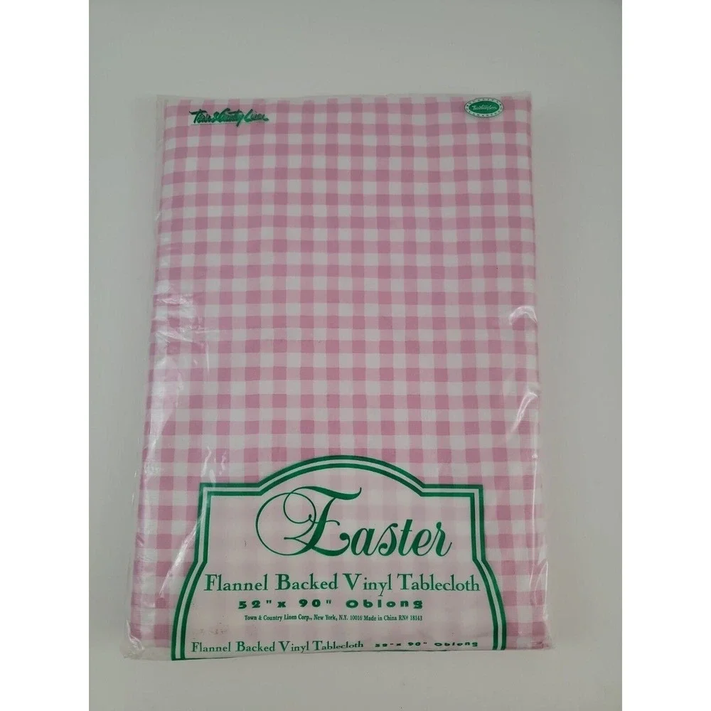 TOWN & COUNTRY EASTER FLANNEL BACKED TABLECLOTH 52